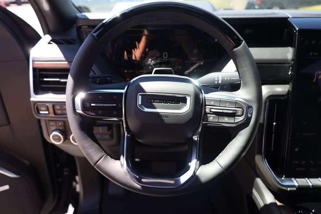 New 2026 GMC Yukon Denali AWD/4WD image 13