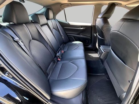 Used 2021 Toyota Camry XSE FWD image 20