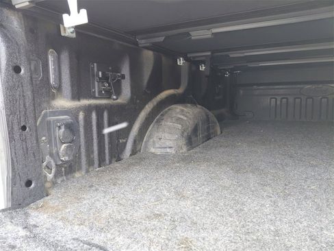 Used 2022 Ford F350 Limited image 24