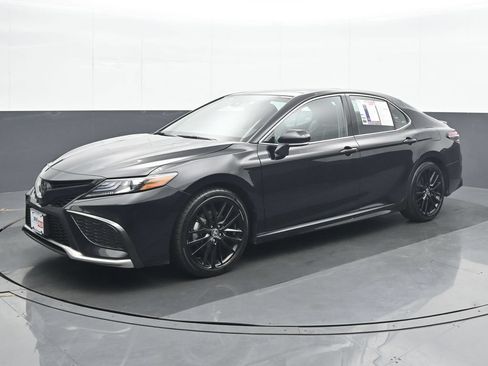 Used 2024 Toyota Camry XSE w/ Cold Weather Package FWD image 2