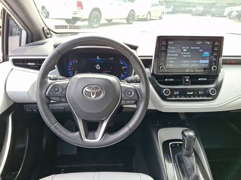 Used 2020 Toyota Corolla XSE w/ XSE Preferred Package FWD image 12