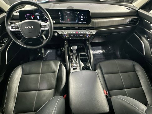 Used 2023 Kia Telluride EX w/ EX Captain's Chair Package image 33