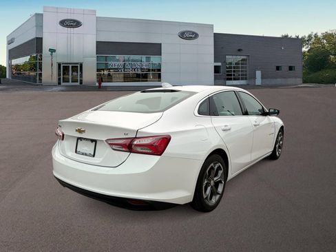 Used 2020 Chevrolet Malibu LT FWD image 9