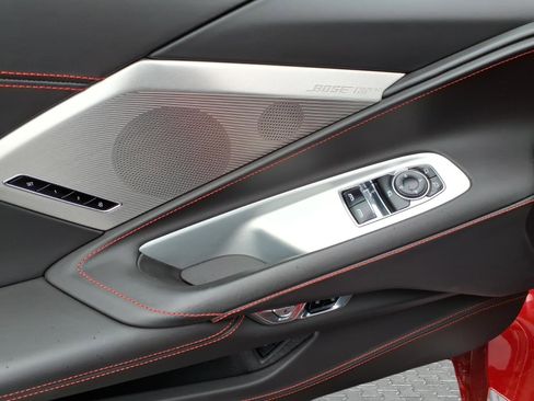 Used 2022 Chevrolet Corvette Stingray Premium Cpe w/ Z51 Performance Package image 13