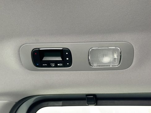 Certified 2024 Honda Odyssey Elite image 27