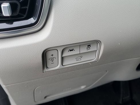 Used 2023 Kia Sorento SX image 15