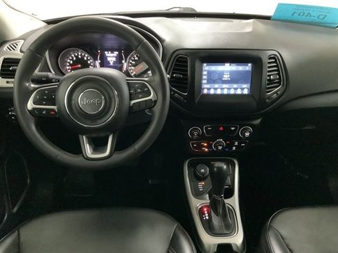 Used 2021 Jeep Compass Latitude image 23