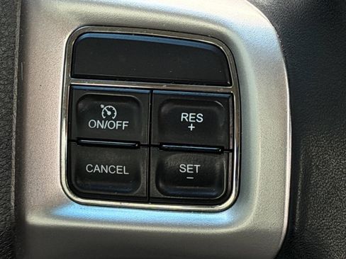 Used 2012 Dodge Journey Crew w/ Flexible Seating Group image 29