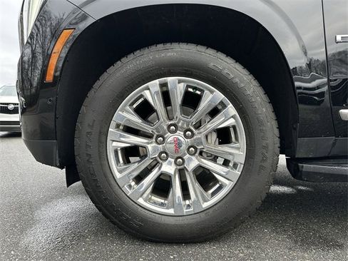 Used 2025 GMC Yukon XL Denali image 11