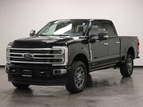 Used 2024 Ford F250 Limited w/ FX4 Off-Road Package AWD/4WD image 4