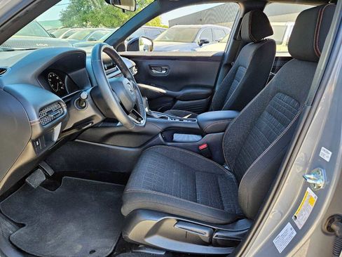 Used 2024 Honda HR-V Sport image 16