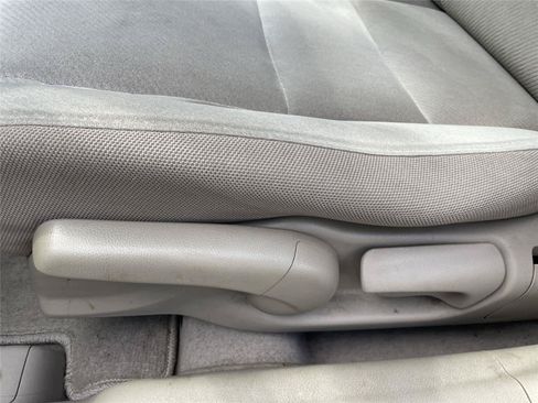Used 2011 Honda Civic LX image 13