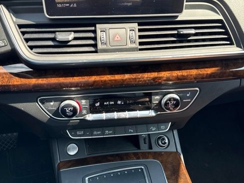Used 2018 Audi Q5 Prestige w/ Prestige Package AWD/4WD image 13