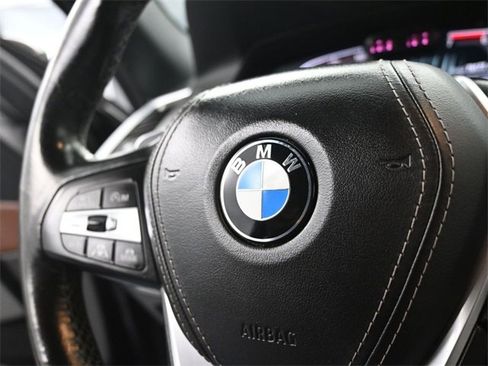 Used 2019 BMW X5 xDrive50i w/ Executive Package image 17