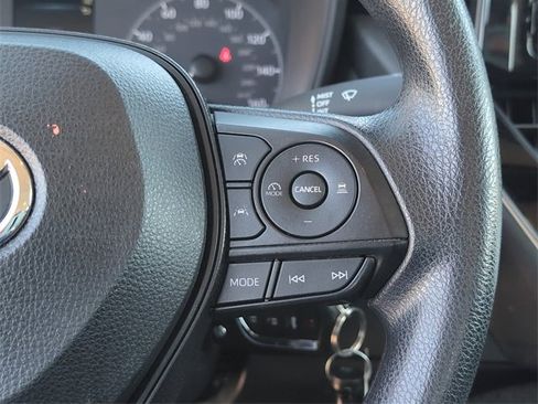 Used 2024 Toyota Corolla LE image 24