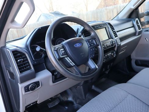 Used 2021 Ford F350 XLT w/ XLT Value Package image 15
