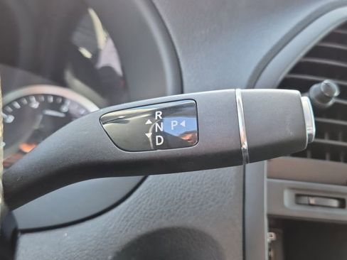 Used 2023 Mercedes-Benz Metris Passenger image 26