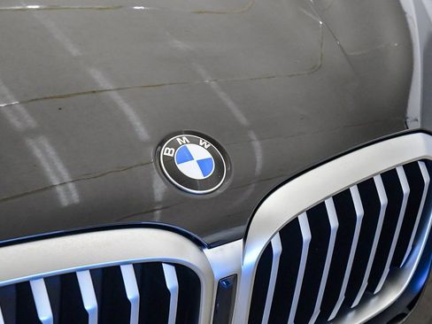 Certified 2024 BMW X3 xDrive30i w/ Convenience Package w/ZPA image 8