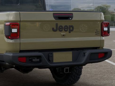 New 2026 Jeep Gladiator Willys AWD/4WD image 13