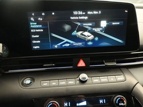 New 2026 Hyundai Elantra Sport image 19