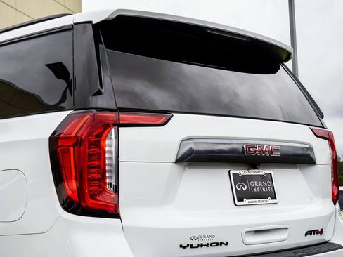 Used 2024 GMC Sierra 2500 Denali Ultimate w/ Max Trailering Package image 13