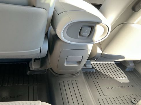 New 2026 Hyundai Palisade Limited image 12