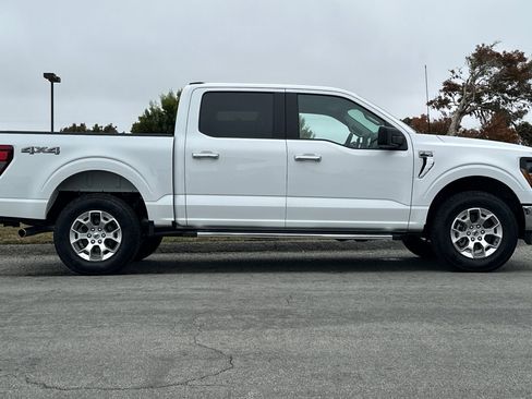 Used 2025 Ford F150 XLT w/ Equipment Group 301A Standard AWD/4WD image 6