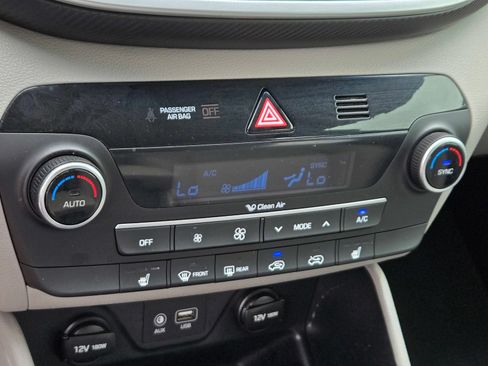 Used 2021 Hyundai Tucson SEL FWD image 17