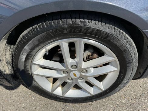 Used 2009 Chevrolet Impala LTZ FWD image 12