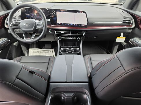 New 2026 Chevrolet Traverse Z71 w/ Driver Confidence Package AWD/4WD image 19