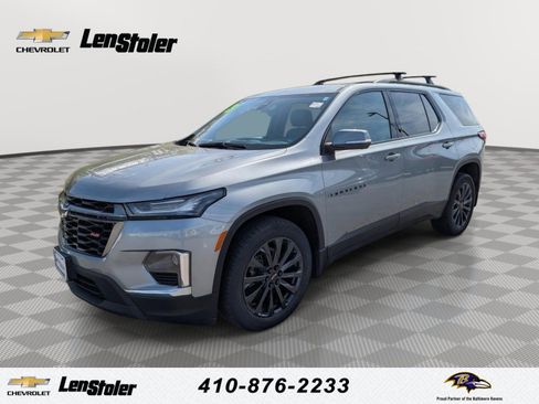 Used 2023 Chevrolet Traverse RS w/ LPO, Cargo Package AWD/4WD image 1
