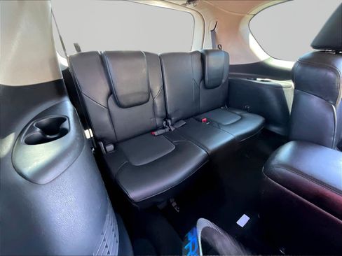 Used 2022 Nissan Armada SL w/ Captain's Chairs Package AWD/4WD image 26