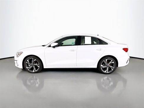 Used 2022 Audi A3 2.0T Premium Plus w/ Premium Plus Package image 4