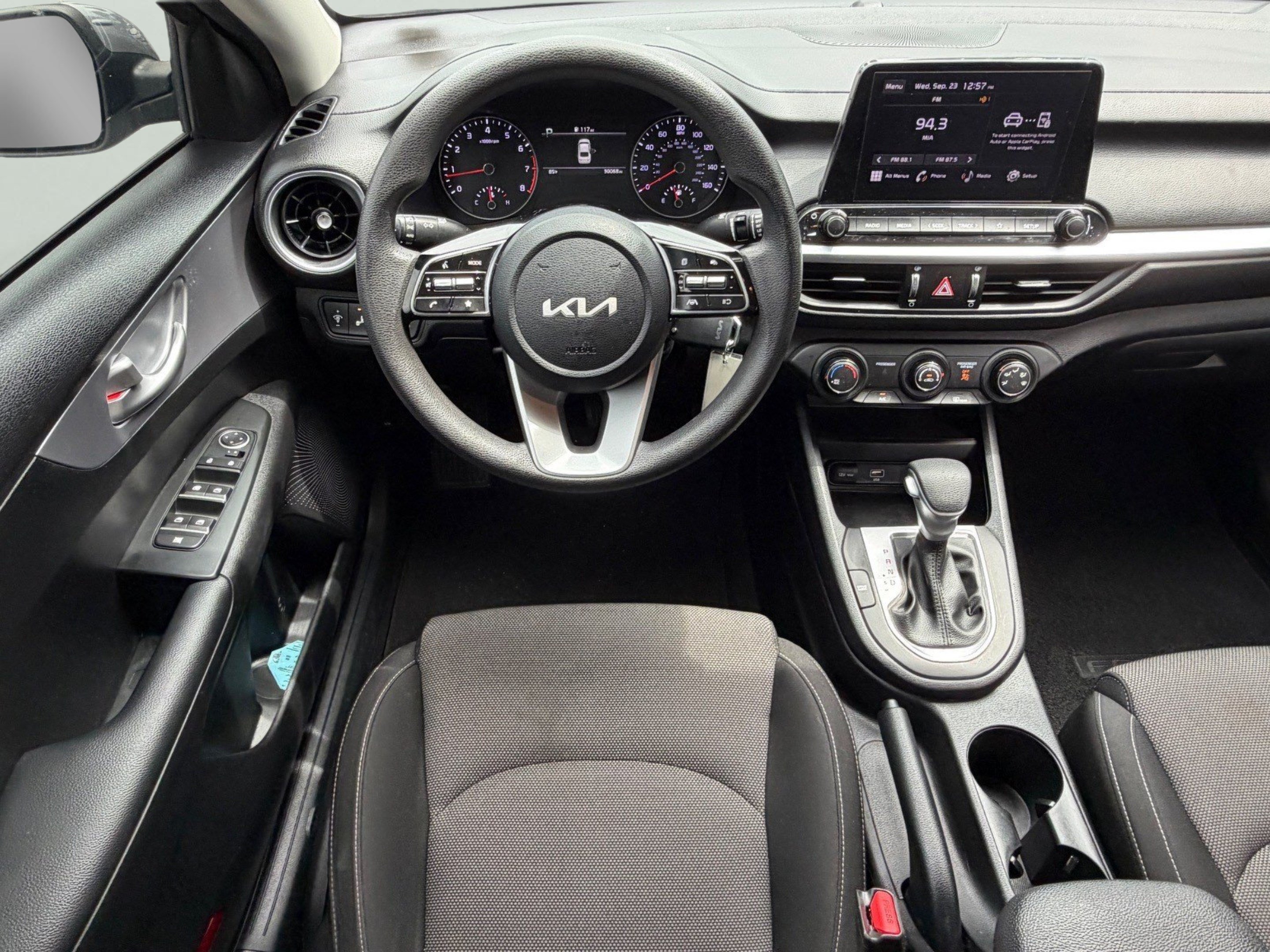 Certified 2024 Kia Forte LXS w/ LXS Technology Package FWD image 29