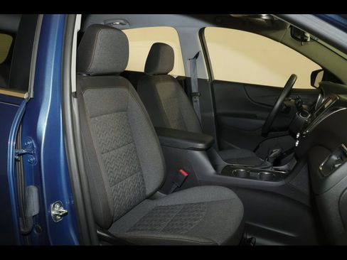 Used 2024 Chevrolet Equinox LT w/ LPO, Floor Liner Package image 28