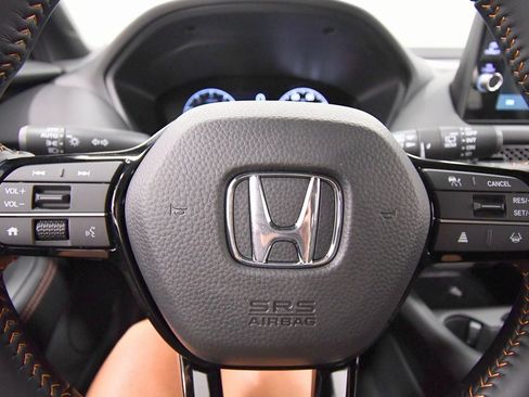 Certified 2025 Honda HR-V Sport image 19