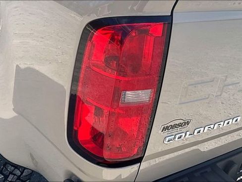 Used 2022 Chevrolet Colorado Z71 AWD/4WD image 29