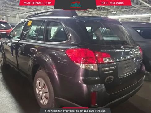 Used 2013 Subaru Outback 2.5i AWD/4WD image 6