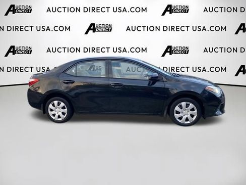 Used 2016 Toyota Corolla LE image 21