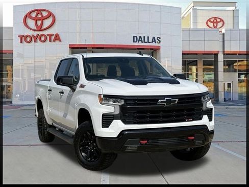 Used 2024 Chevrolet Silverado 1500 LT Trail Boss w/ Protection Package AWD/4WD image 1