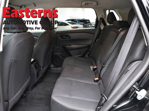 Used 2024 Nissan Rogue S AWD/4WD image 22