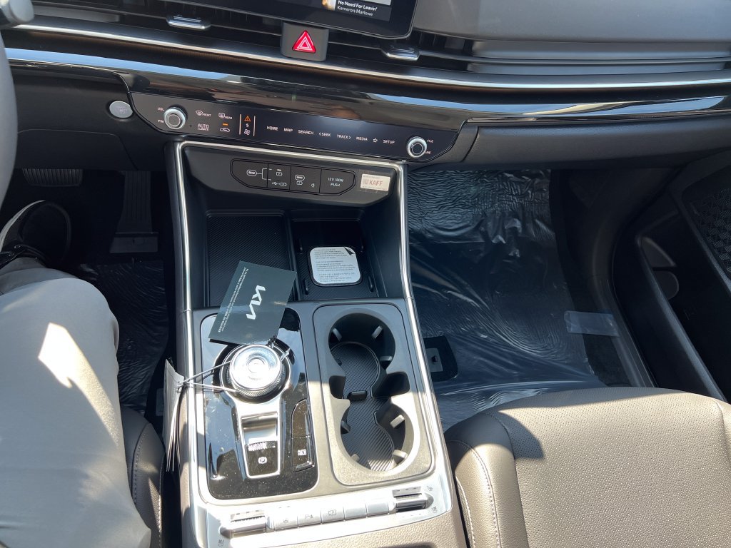 New 2027 Kia Carnival SX Prestige FWD image 22