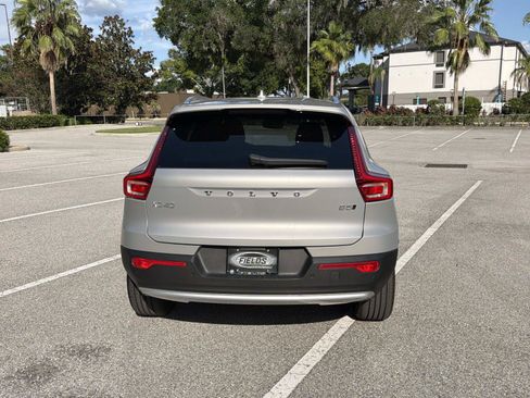 Used 2023 Volvo XC40 B5 Ultimate w/ Protection Package Premier AWD/4WD image 5