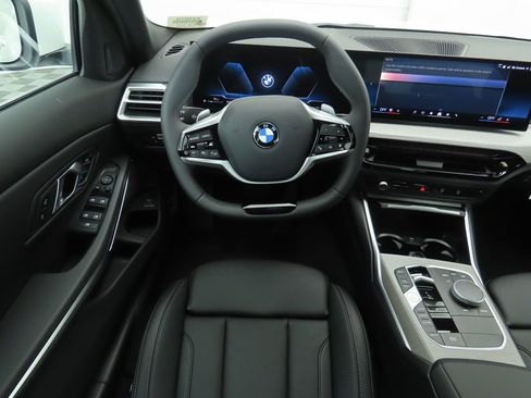 New 2026 BMW 330i Sedan w/ Convenience Package image 10