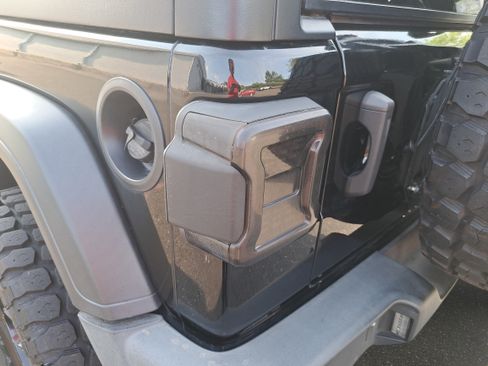 Used 2022 Jeep Wrangler Unlimited Sport AWD/4WD image 31