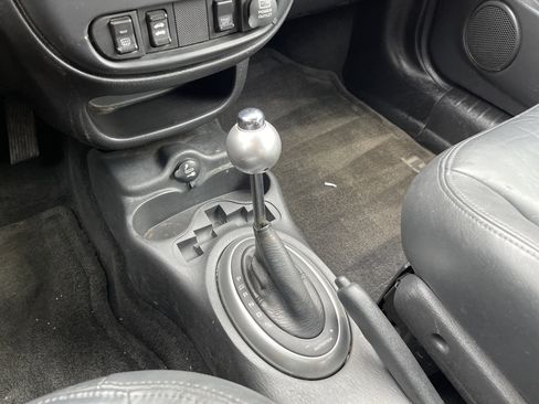 Used 2005 Chrysler PT Cruiser GT image 19