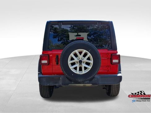 Used 2023 Jeep Wrangler Sport S image 8