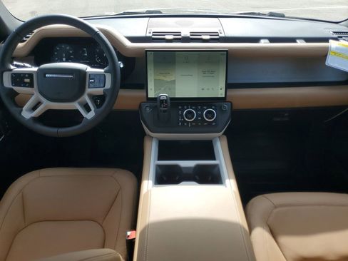 New 2026 Land Rover Defender 130 X-Dynamic SE AWD/4WD image 28