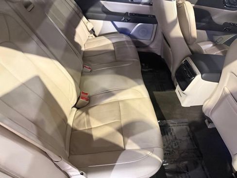 Used 2020 Lincoln Continental Reserve w/ Luxury Package AWD/4WD image 34