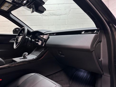 New 2026 Land Rover Range Rover Velar S AWD/4WD image 30